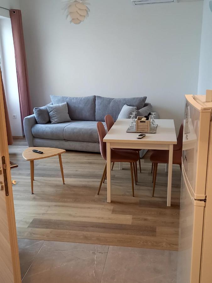 Apartment Lea Mataija Novi Vinodolski Bagian luar foto