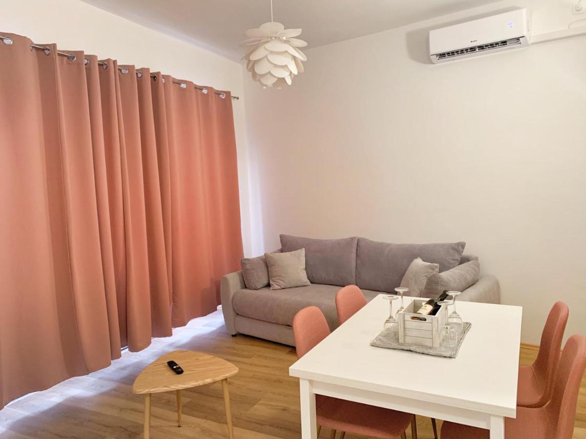 Apartment Lea Mataija Novi Vinodolski Bagian luar foto